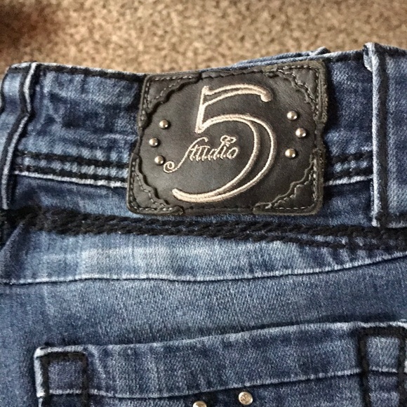 Jeans - Picture 2 of 4